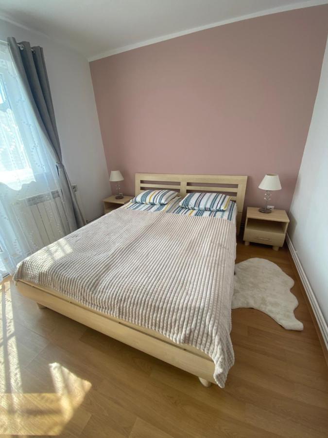 Sendy Apartman 2 Appartement Sfântu-Gheorghe Buitenkant foto