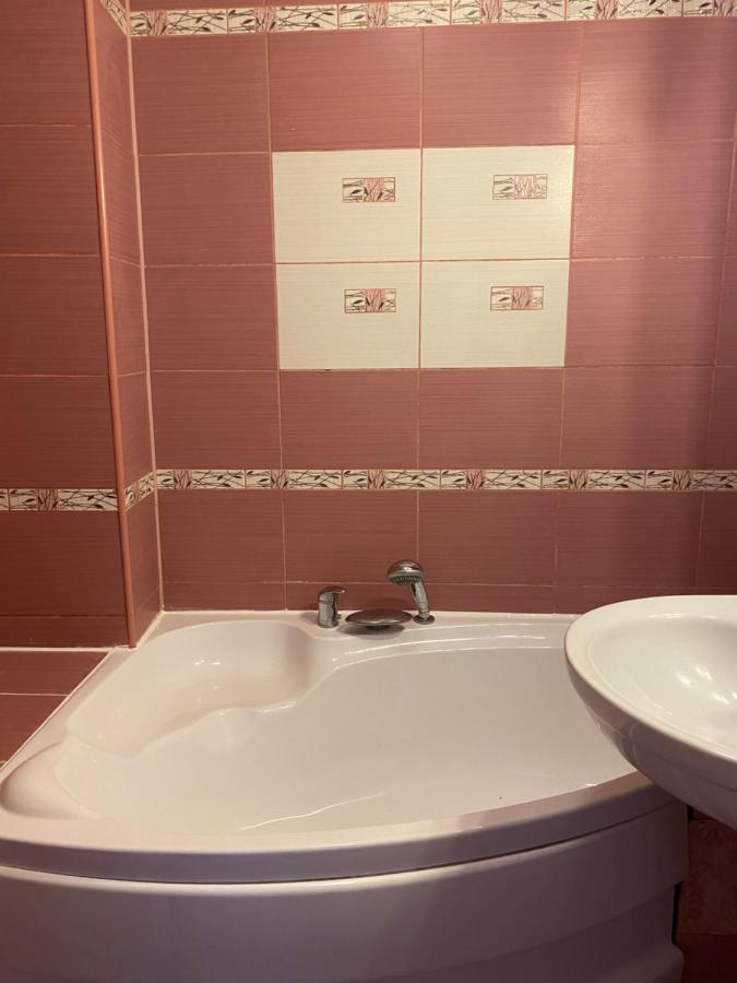 Sendy Apartman 2 Appartement Sfântu-Gheorghe Buitenkant foto